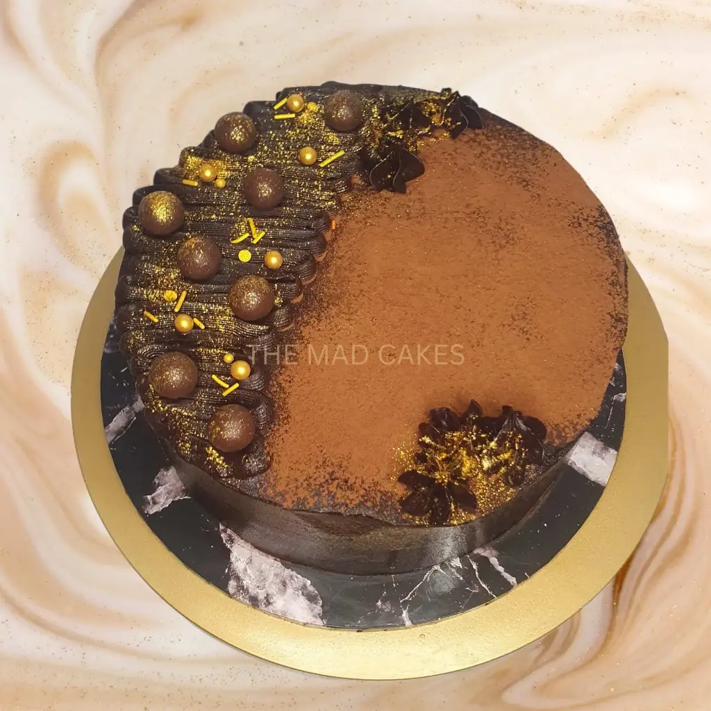Decadent Chocolate Cake⭐