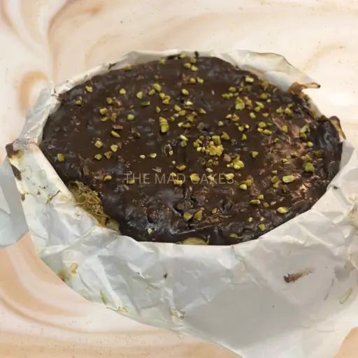 Pistachio Chocolate Basque Burnt Cheesecake