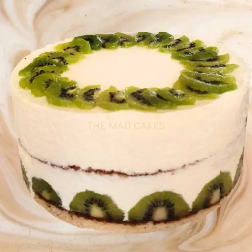 Korean Cream Cake: Kiwi
